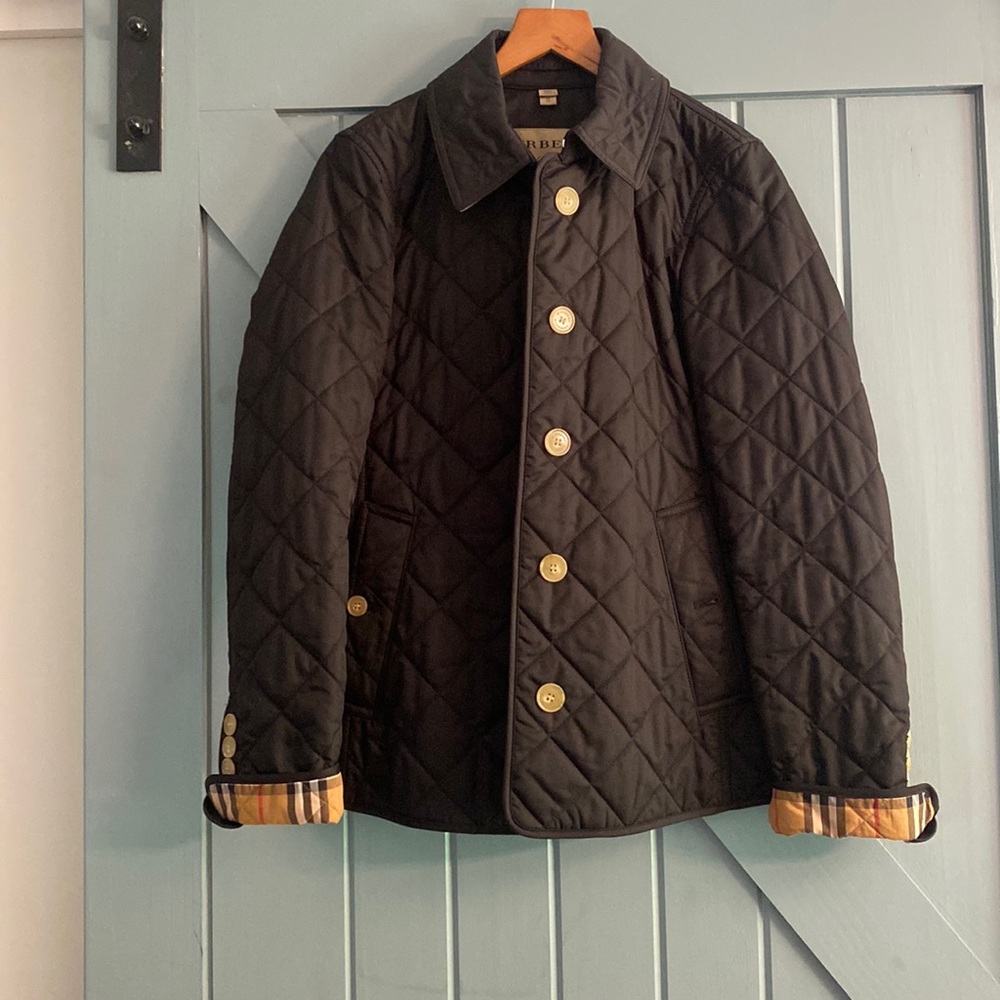 Burberry black quilted jacket size XS.